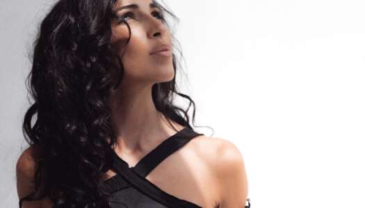 B Jones – ‘Glow Up’